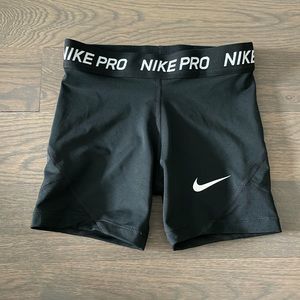 Girls Nike Pros
